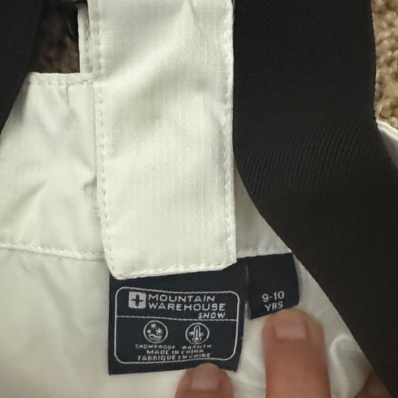 Pink and White Winter Jacket and Pants Set for ski - Picture 4 of 4